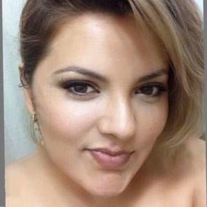 Meet your Posher, Tania